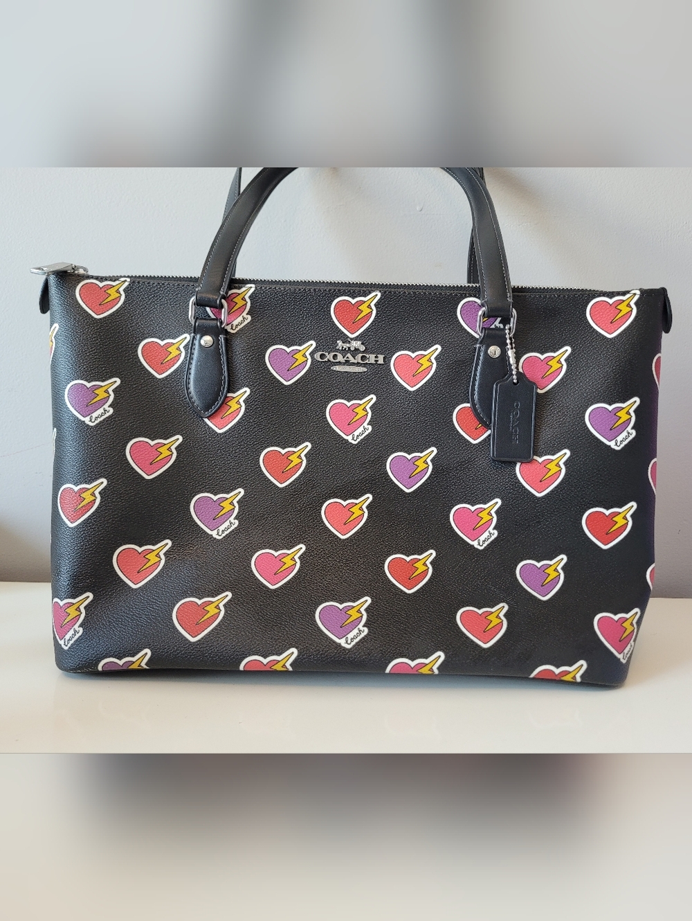 Coach Heart Bolt Gallery Tote Bag, GUC